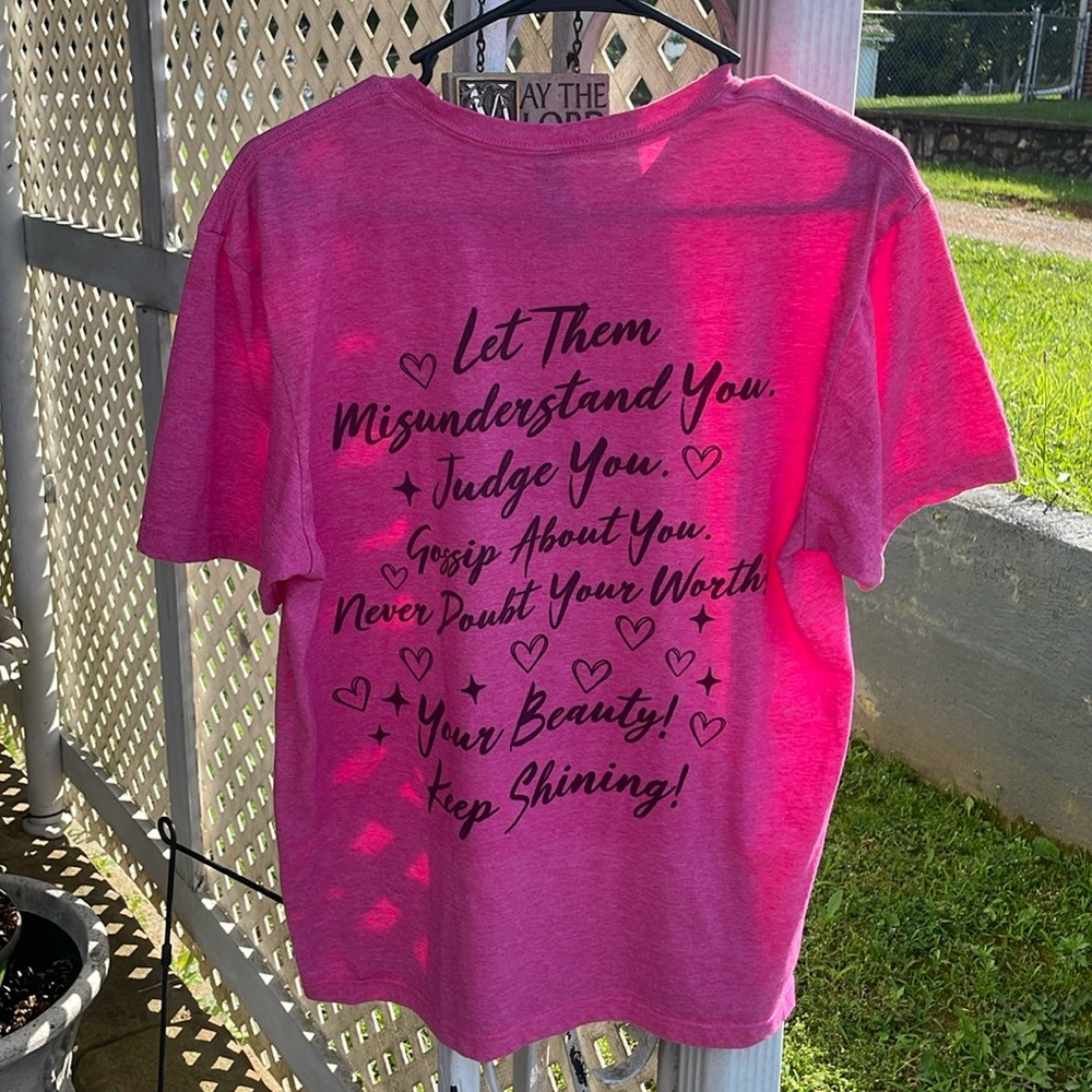 “Let Them” Tee - Picture 4 of 4